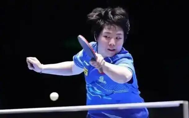 一边也在享 一边也在享